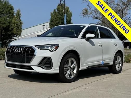 2024 Audi Q3 45 S line Premium Plus