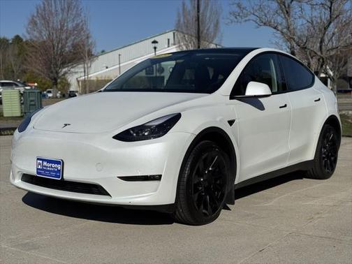 2023 Tesla Model Y Long Range Dual Motor All-Wheel Drive