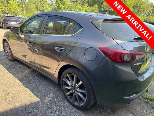 2018 Mazda Mazda3 Touring
