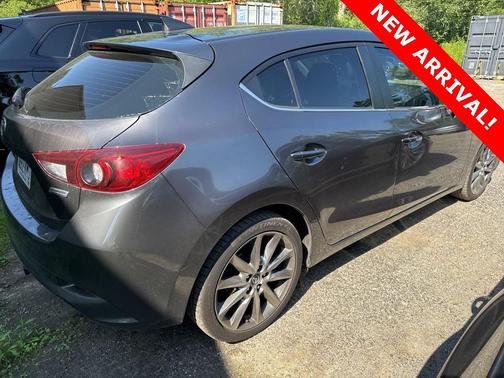 2018 Mazda Mazda3 Touring