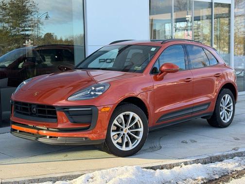 2025 Porsche Macan 