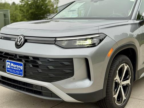 2025 Volkswagen Tiguan 2.0T SE 4MOTION