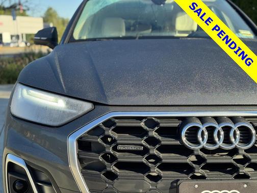 2022 Audi Q5 45 S line Premium