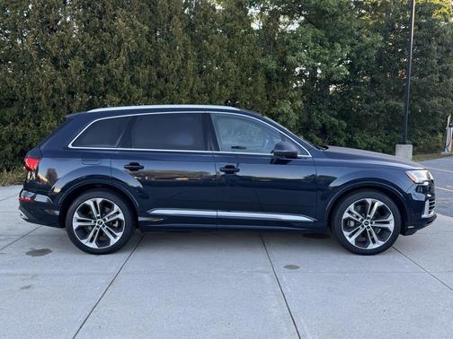 2023 Audi Q7 55 Prestige
