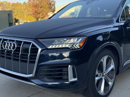 2023 Audi Q7 55 Prestige