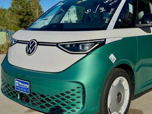 2025 Volkswagen ID. Buzz 1st Edition with 4MOTION