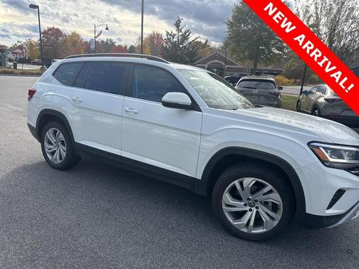 2022 Volkswagen Atlas 3.6L SE w/Technology