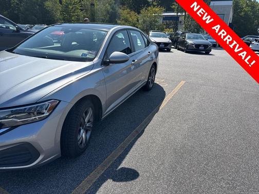 2022 Volkswagen Jetta 1.5T SE