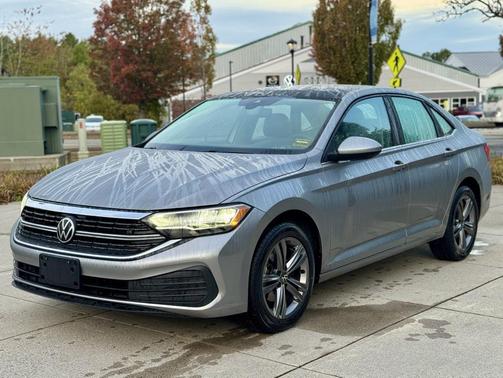 2022 Volkswagen Jetta 1.5T SE