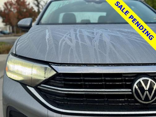 2022 Volkswagen Jetta 1.5T SE