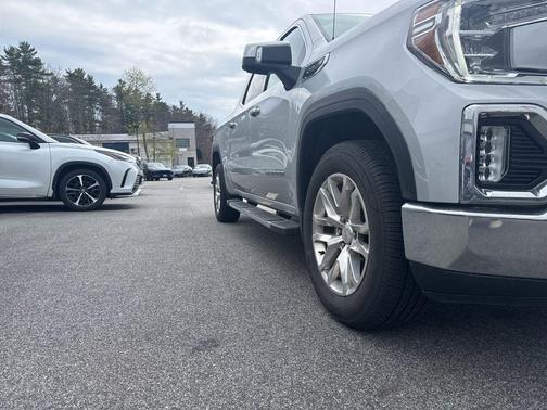 Quicksilver Metallic 2021 GMC Sierra 1500 SLT