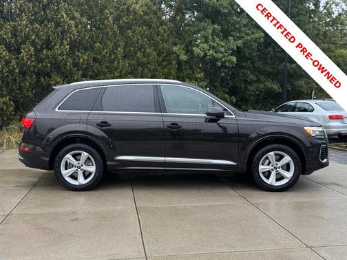 2025 Audi Q7 45 Premium