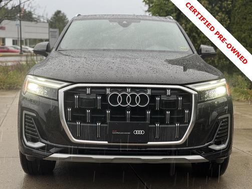 2025 Audi Q7 45 Premium