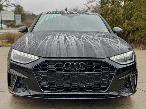 2023 Audi A4 45 S line Premium Plus