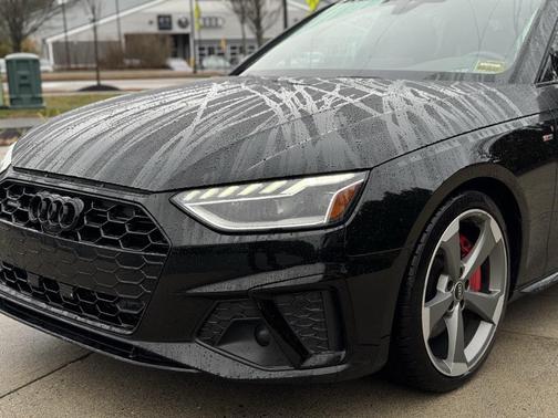 2023 Audi A4 45 S line Premium Plus