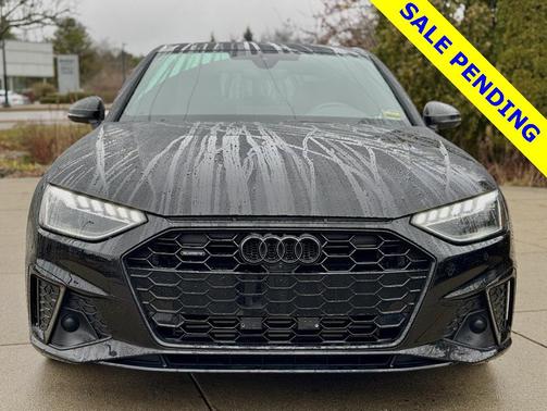 2023 Audi A4 45 S line Premium Plus