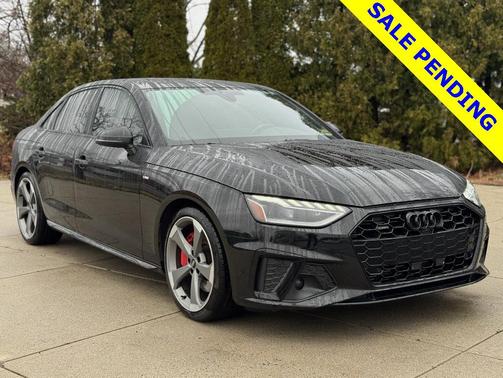 2023 Audi A4 45 S line Premium Plus