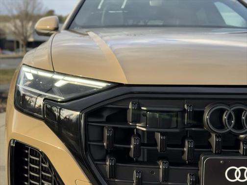 2025 Audi Q8 55 Premium Plus