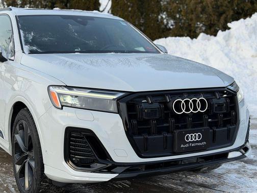 2026 Audi Q7 55 Premium Plus