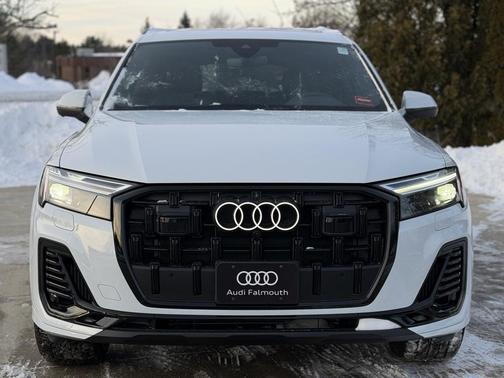 2026 Audi Q7 55 Premium Plus