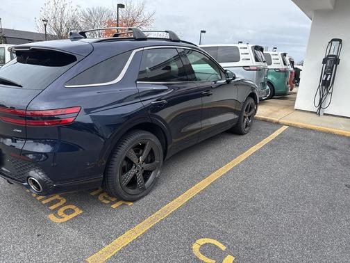 2023 Genesis GV70 2.5T AWD