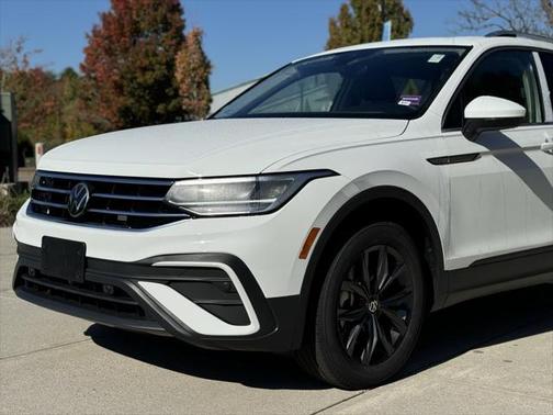 2024 Volkswagen Tiguan 2.0T SE 4MOTION