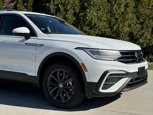 2024 Volkswagen Tiguan 2.0T SE 4MOTION