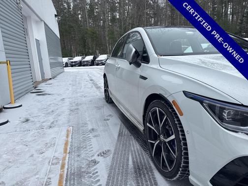 2024 Volkswagen Golf R 2.0T Manual