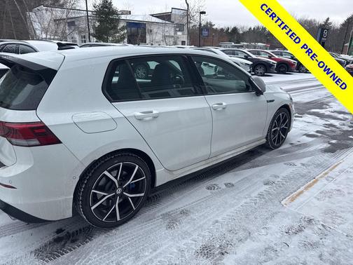 2024 Volkswagen Golf R 2.0T Manual