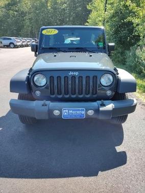 Photo 4 of 16 of 2017 Jeep Wrangler Unlimited Sport
