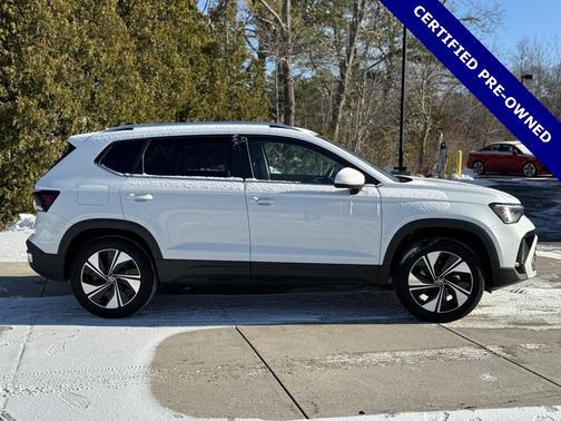 2025 Volkswagen Taos 1.5T SE