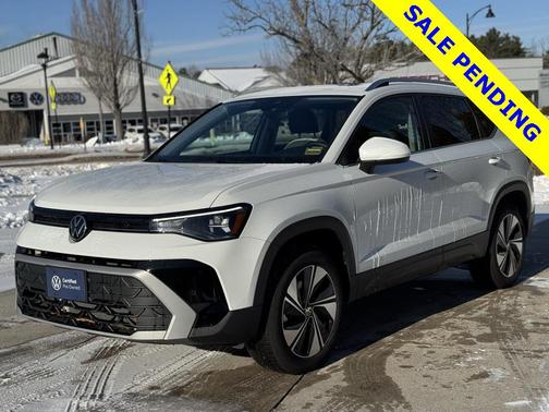 2025 Volkswagen Taos 1.5T SE