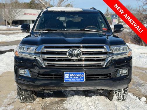 2019 Toyota Land Cruiser Base
