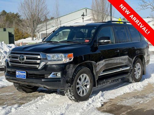 2019 Toyota Land Cruiser Base