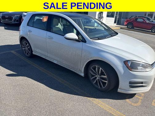 2015 Volkswagen Golf Auto TSI SE