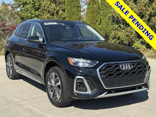 2023 Audi Q5 45 S line Premium Plus