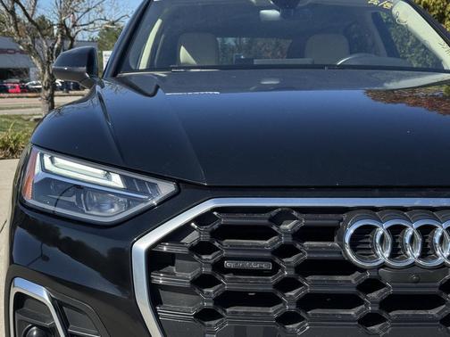 2023 Audi Q5 45 S line Premium Plus