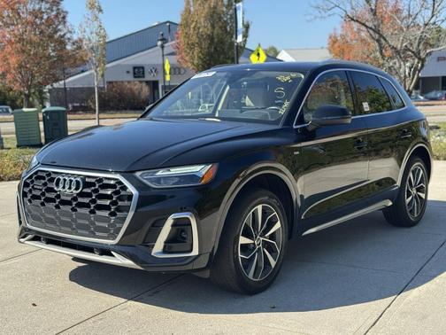 2023 Audi Q5 45 S line Premium Plus