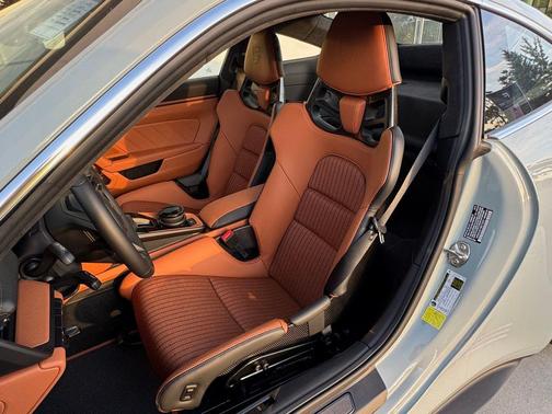 2024 Porsche 911 S/T