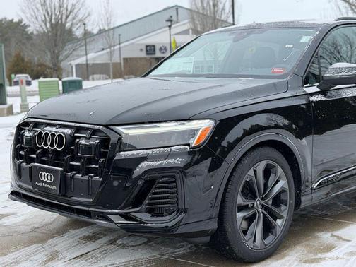 2026 Audi Q7 55 Premium Plus