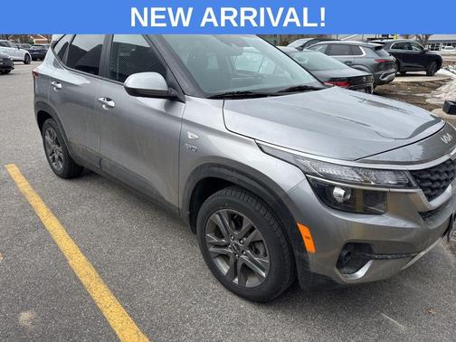 Steel Gray 2023 Kia Seltos LX