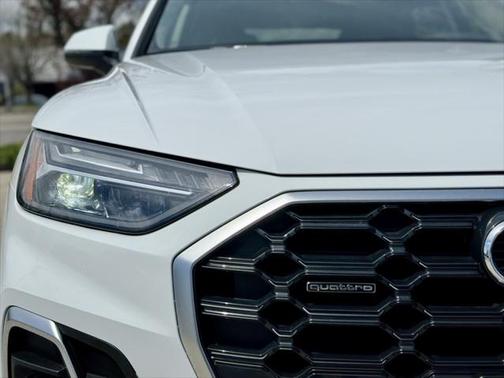 2024 Audi Q5 45 S line Premium Plus