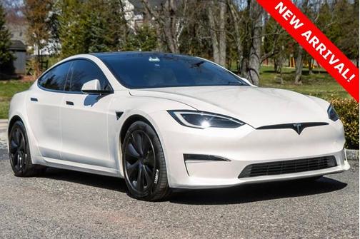 2022 Tesla Model S Base