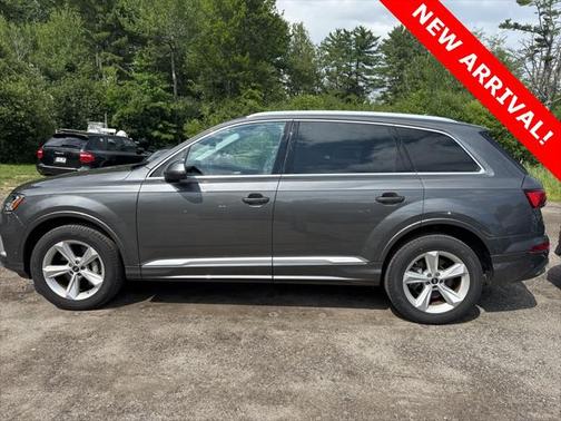 2023 Audi Q7 55 Premium