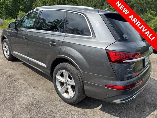 2023 Audi Q7 55 Premium