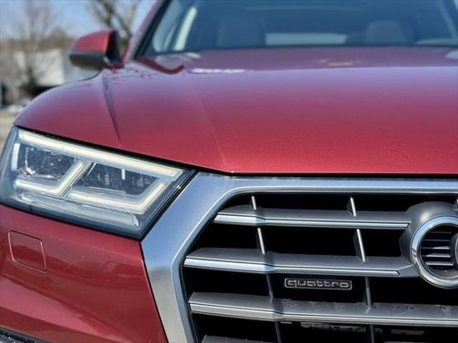 2018 Audi Q5 2.0T Premium Plus