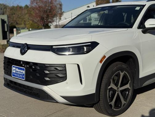 2025 Volkswagen Tiguan 2.0T SE 4MOTION
