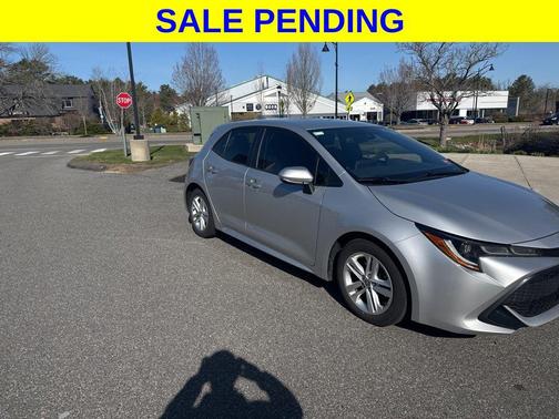Classic Silver Metallic 2021 Toyota Corolla SE