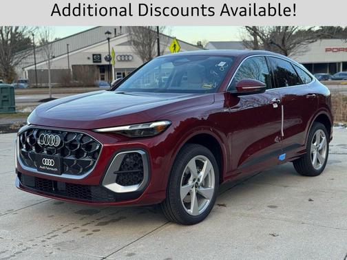 Grenadine Red Metallic 2025 Audi Q5 Premium Plus TFSI quattro S tronic