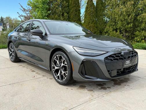 Daytona Gray Pearl Effect 2026 Audi A6 Premium Plus quattro S tronic